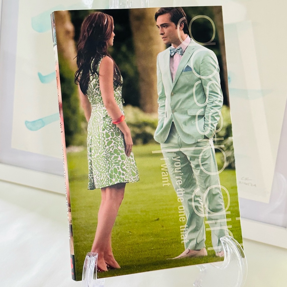 Gossip Girl You’re The One That I Want Special Edition Paperpack Book. + Poster